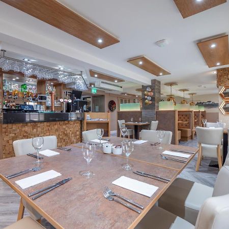 Blackbull Hotel Tarbolton Buitenkant foto