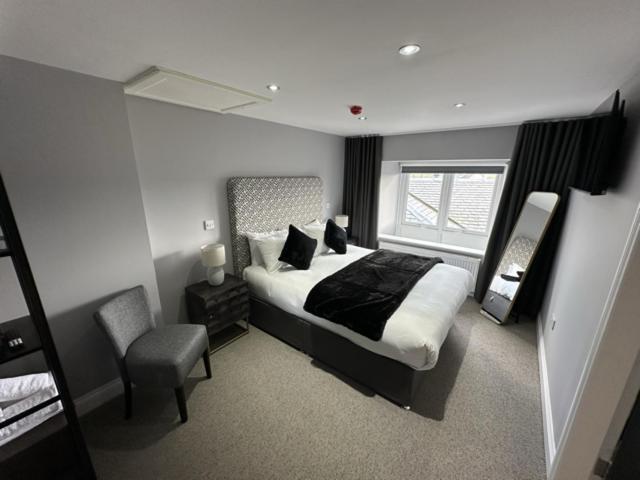 Blackbull Hotel Tarbolton Buitenkant foto